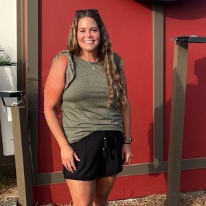 Meet your Posher, Leah